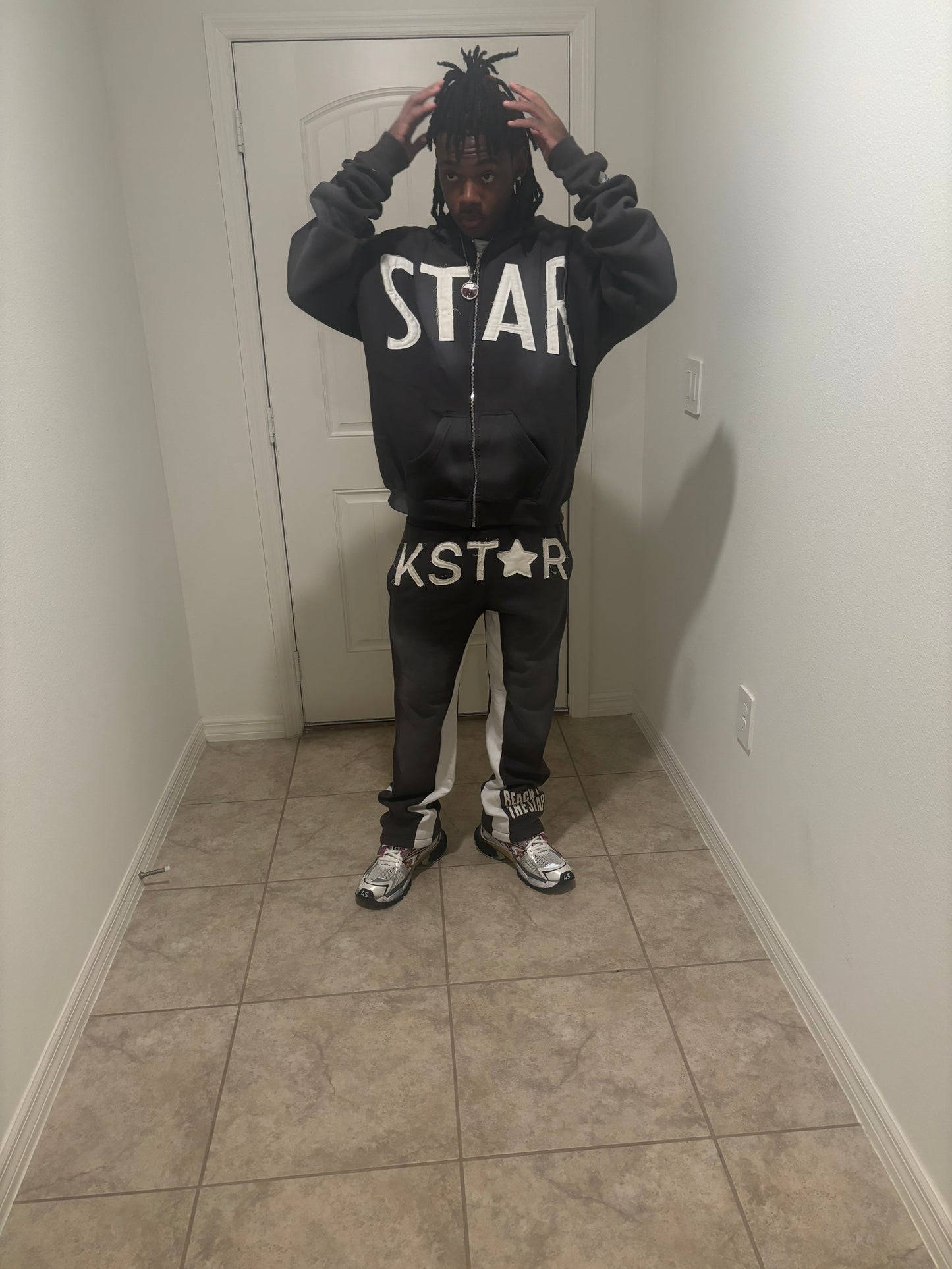“STAR” Zip-up Hoodies